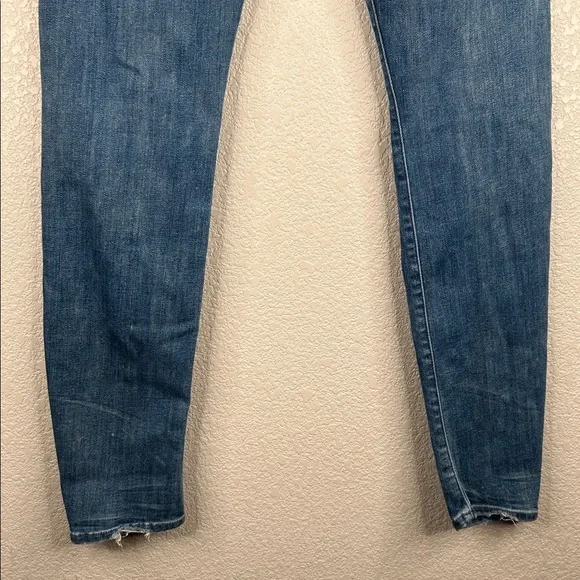 Mother The Looker in Graffiti Girl Classic Denim Distressed Skinny Jeans Size 29 - Picture 6 of 10